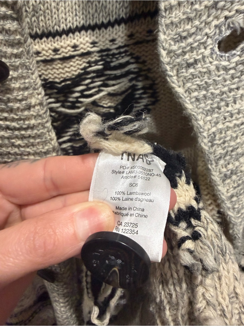 TNA Chunky Knit Sweater in Beige & Black Medium Lambswool - Picture 8 of 9